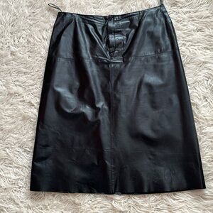 Woman’s size 8 leather skirt by Banana Republic